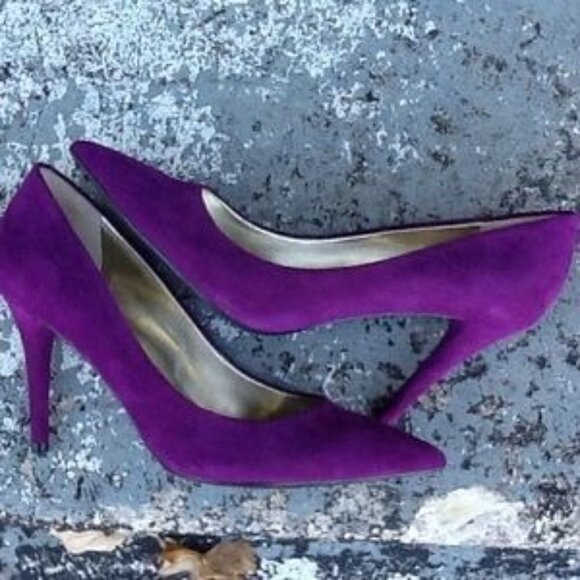 NWOT - Guess Purple Suede 3 1/2" Heels Sz 5 1/2 - Picture 2 of 7